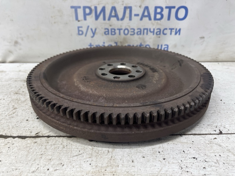 Маховик Toyota Avensis T25 1.8 бензин 1ZZFE