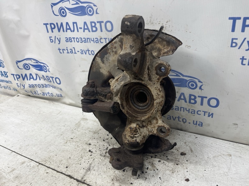 Кулак поворотный левый со ступицей Avensis 2002-2010 T25 1.8 бензин 1ZZFE Кулак поворотный левый со ступицей Avensis 2002-2010 T25 1.8 бензин 1ZZFE