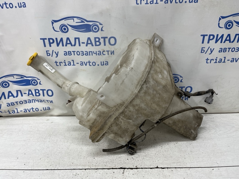 Запчасть бачок омывателя Mazda 3 2003-2009 BK 1.6 бензин Z6 BN9A-67-481B Б/У Бачок омывателя Mazda 3 2003-2009 BK 1.6 бензин Z6 BN9A-67-481B Б/У