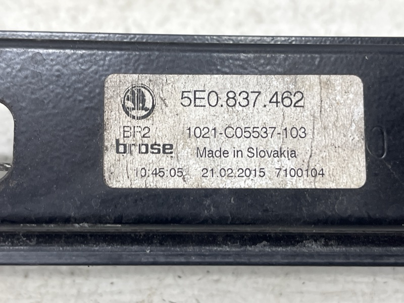 Стеклоподъемник передний правый Skoda Octavia A7 1.6 Дизель CLHA