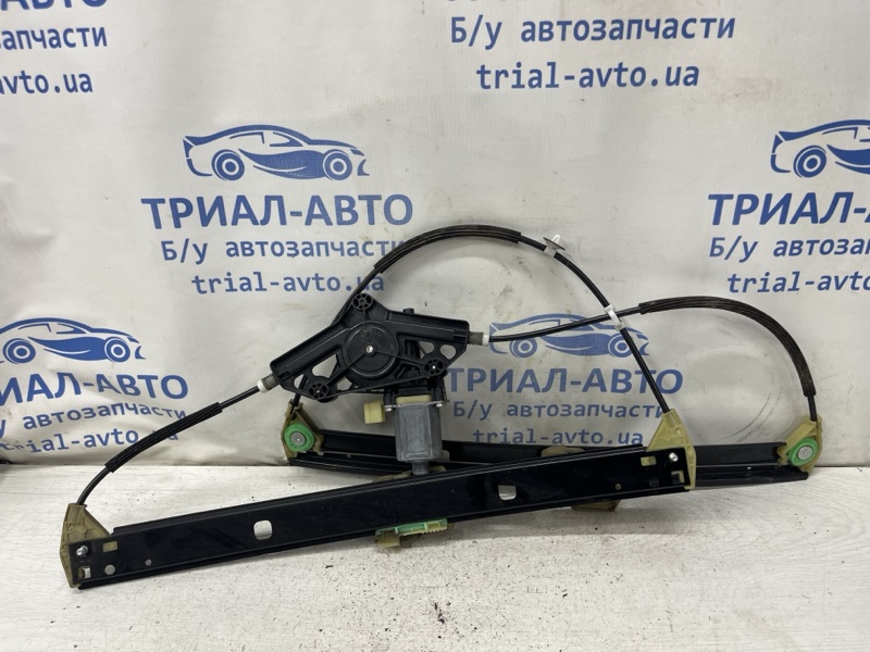 Запчасть стеклоподъемник передний левый Skoda Octavia 2013-2020 A7 1.6 Дизель CLHA 5E0837461 Б/У Стеклоподъемник передний левый Skoda Octavia 2013-2020 A7 1.6 Дизель CLHA 5E0837461 Б/У