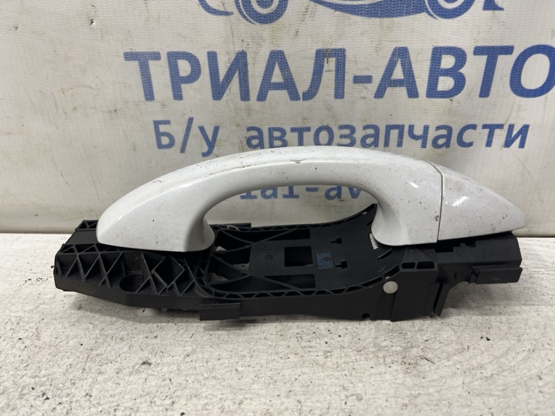 Ручка двери внешняя задняя правая Octavia 2013-2020 A7 1.6 Дизель CLHA Ручка двери внешняя задняя правая Octavia 2013-2020 A7 1.6 Дизель CLHA