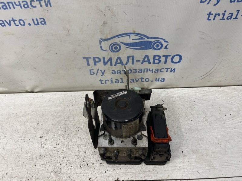 Блок abs Outlander 2007-2012 XL 2.2 diesel 4N14 Блок abs Outlander 2007-2012 XL 2.2 diesel 4N14