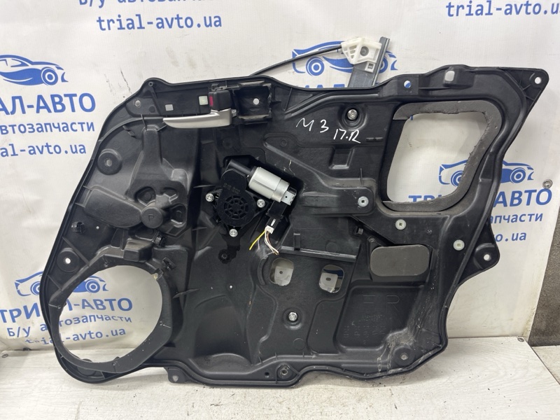 Стеклоподъемник передний правый Mazda 3 2003-2009 BK 1.6 бензин Z6 BP4K-58-590 Б/У