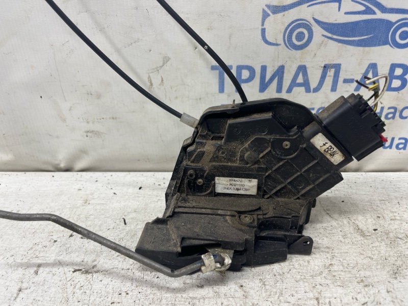 Замок двери задний правый Mazda 3 BK 1.6 бензин Z6 Замок двери задний правый Mazda 3 BK 1.6 бензин Z6