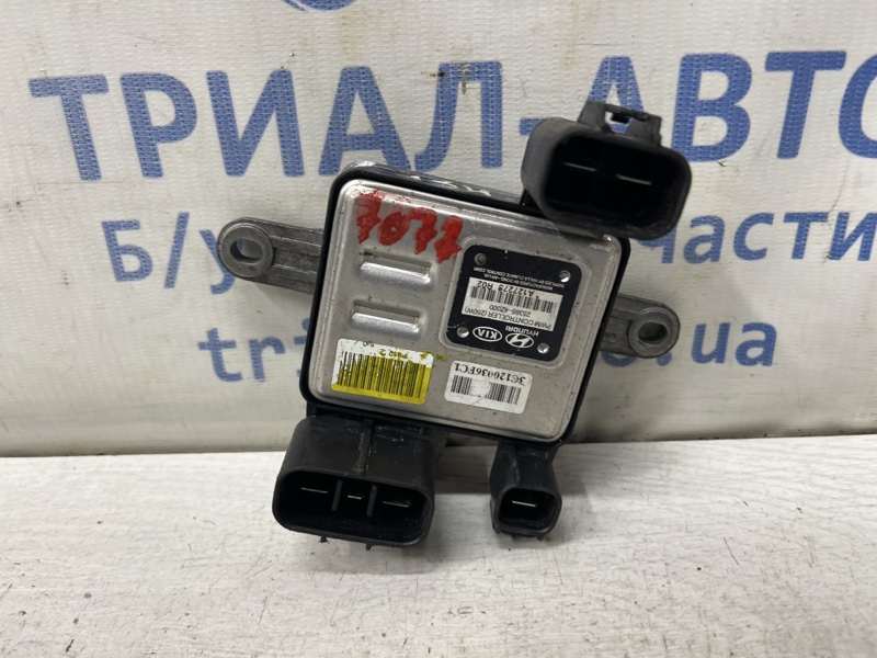 Запчасть блок управления вентилятором Hyundai Santa fe 2012-2019 DM 2.4 бензин G4KJ 253854Z000 Б/У Блок управления вентилятором Hyundai Santa fe 2012-2019 DM 2.4 бензин G4KJ 253854Z000 Б/У