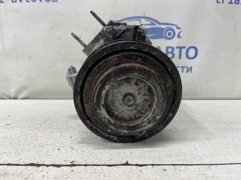 Запчасть компрессор кондиционера Toyota Prado 2002-2009 J120 3.0 Diesel 1KDFTV 8832035730 Б/У Компрессор кондиционера Toyota Prado 2002-2009 J120 3.0 Diesel 1KDFTV 8832035730 Б/У