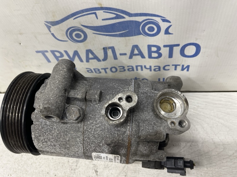 Компрессор кондиционера Skoda Octavia A7 1.6 Дизель CLHA Компрессор кондиционера Skoda Octavia A7 1.6 Дизель CLHA