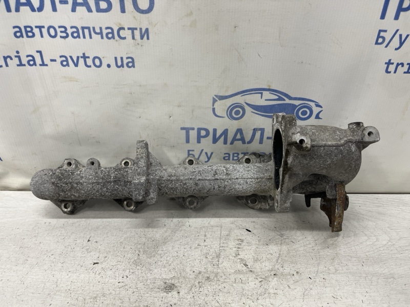 Запчасть коллектор впускной металл Renault Trafic 2001-2014 FL M9R 8200915216 Б/У Коллектор впускной металл Renault Trafic 2001-2014 FL M9R 8200915216 Б/У