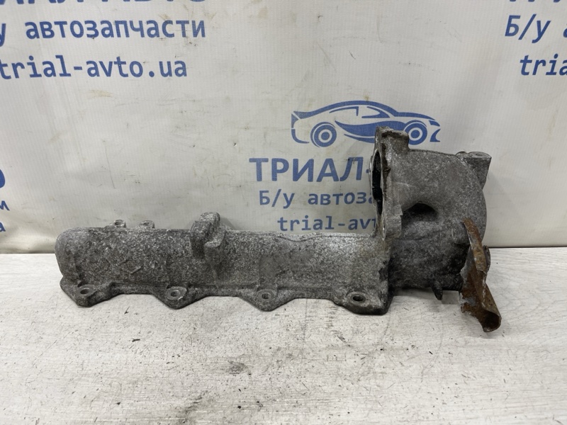 Коллектор впускной металл Trafic 2001-2014 FL M9R Коллектор впускной металл Trafic 2001-2014 FL M9R