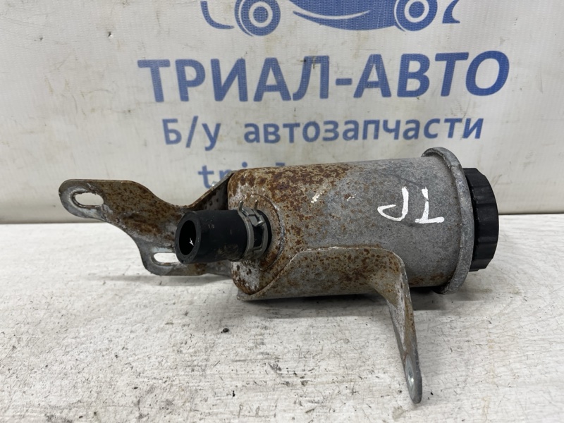 Бачок ГУР Toyota Prado J120 3.0 Diesel 1KDFTV Бачок ГУР Toyota Prado J120 3.0 Diesel 1KDFTV