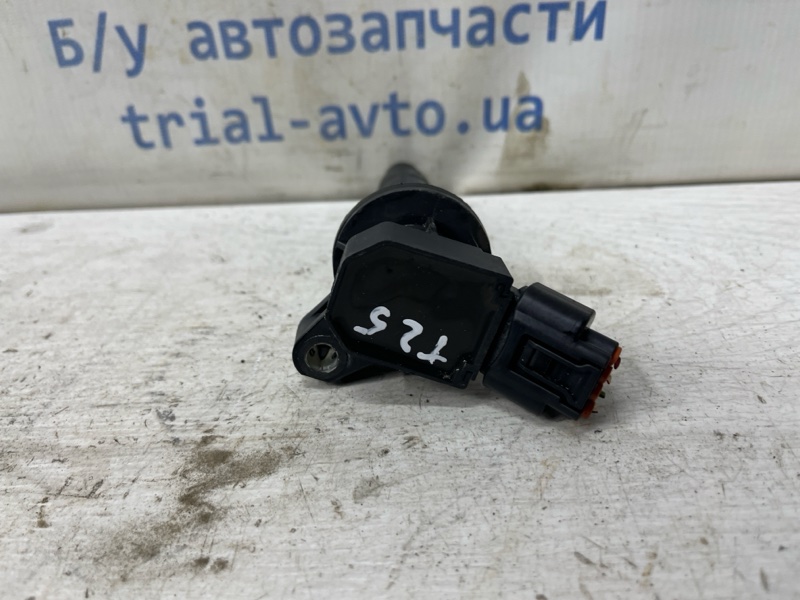 Катушка зажигания Avensis 2002-2010 T25 1.8 бензин 1ZZFE Катушка зажигания Avensis 2002-2010 T25 1.8 бензин 1ZZFE