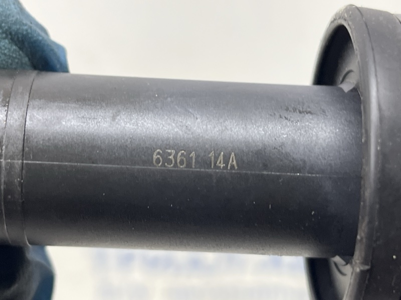 Катушка зажигания Avensis 2002-2010 T25 1.8 бензин 1ZZFE Катушка зажигания Avensis 2002-2010 T25 1.8 бензин 1ZZFE