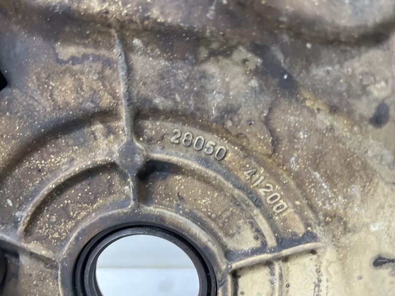 Крышка двигателя Camry 2001-2006 XV30 2.4 Бензин 2AZFE Крышка двигателя Camry 2001-2006 XV30 2.4 Бензин 2AZFE