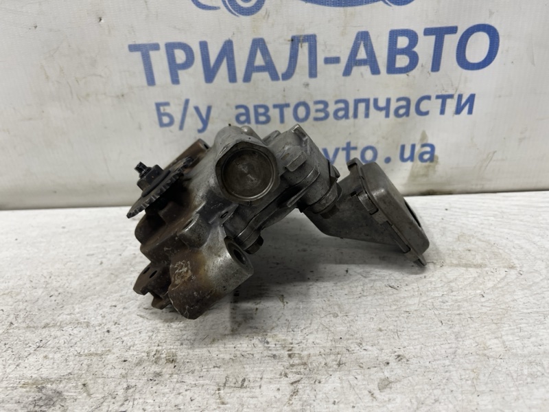 Маслонасос Camry 2001-2006 XV30 2.4 Бензин 2AZFE Маслонасос Camry 2001-2006 XV30 2.4 Бензин 2AZFE