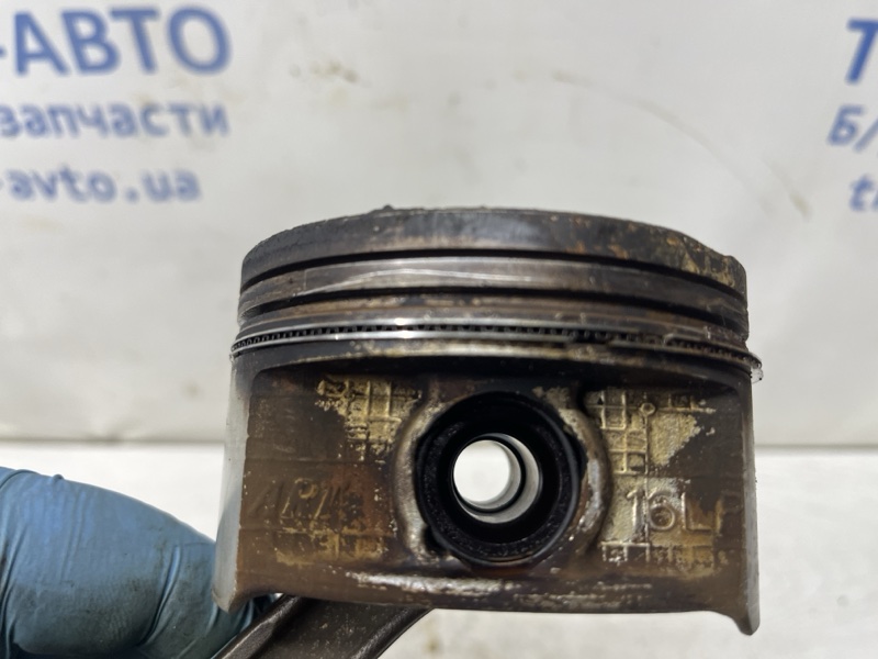 Поршень с шатуном Camry 2001-2006 XV30 2.4 Бензин 2AZFE