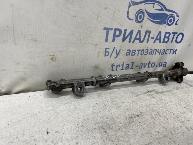 Топливная рампа Camry 2001-2006 XV30 2.4 Бензин 2AZFE Топливная рампа Camry 2001-2006 XV30 2.4 Бензин 2AZFE