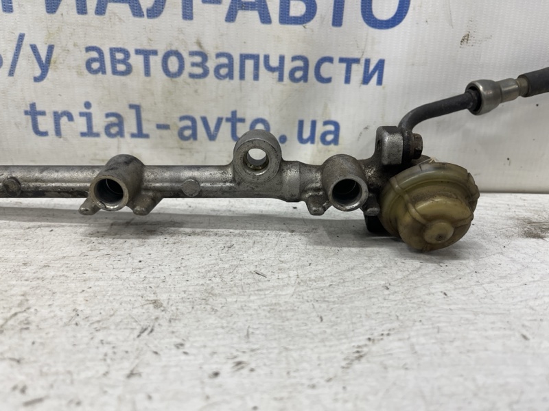 Топливная рампа Camry 2001-2006 XV30 2.4 Бензин 2AZFE Топливная рампа Camry 2001-2006 XV30 2.4 Бензин 2AZFE
