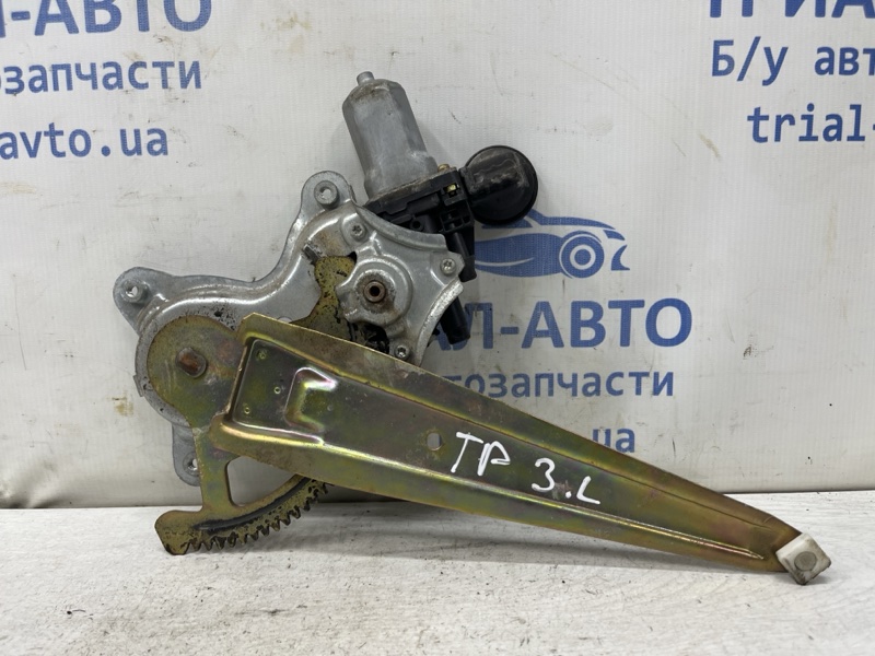 Запчасть стеклоподъемник задний левый Toyota Prado 2002-2009 J120 3.0 Diesel 1KDFTV 6980435080 Б/У Стеклоподъемник задний левый Toyota Prado 2002-2009 J120 3.0 Diesel 1KDFTV 6980435080 Б/У
