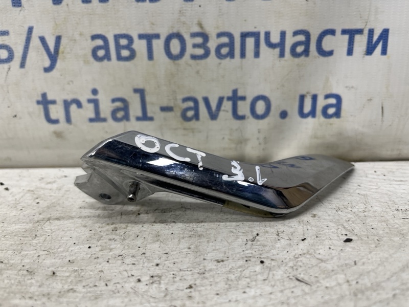 Ручка двери внутреняя задняя левая Skoda Octavia A7 1.6 Дизель CLHA Ручка двери внутреняя задняя левая Skoda Octavia A7 1.6 Дизель CLHA