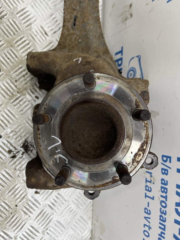 Рычаг задней подвески продольный левый 3 2003-2009 BK 1.6 бензин Z6 Рычаг задней подвески продольный левый 3 2003-2009 BK 1.6 бензин Z6
