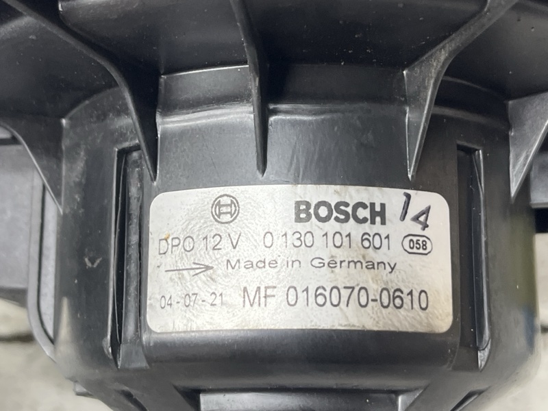 Вентилятор печки Toyota Camry XV30 2.4 Бензин 2AZFE Вентилятор печки Toyota Camry XV30 2.4 Бензин 2AZFE