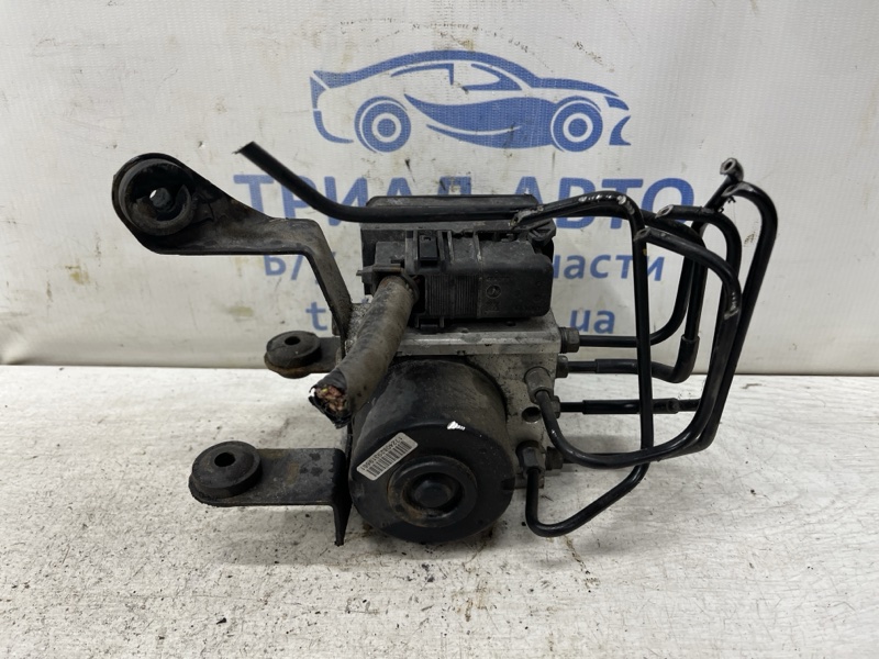 Запчасть блок abs Mazda 3 2003-2009 BK 1.6 бензин Z6 BVSN-43-7AZD Б/У Блок abs Mazda 3 2003-2009 BK 1.6 бензин Z6 BVSN-43-7AZD Б/У