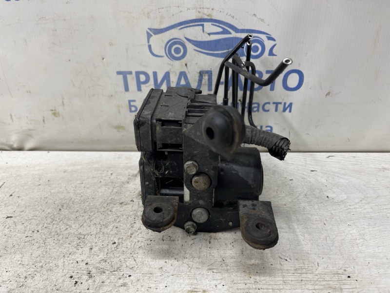 Блок abs 3 2003-2009 BK 1.6 бензин Z6 Блок abs 3 2003-2009 BK 1.6 бензин Z6
