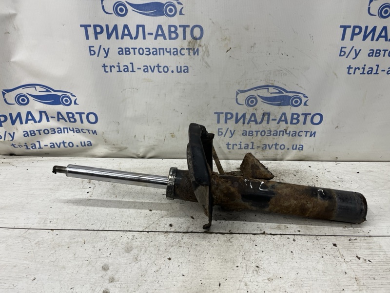 Запчасть амортизатор передний левый Mazda 3 2003-2009 BK 1.6 бензин Z6 BR5S-34-900A Б/У Амортизатор передний левый Mazda 3 2003-2009 BK 1.6 бензин Z6 BR5S-34-900A Б/У