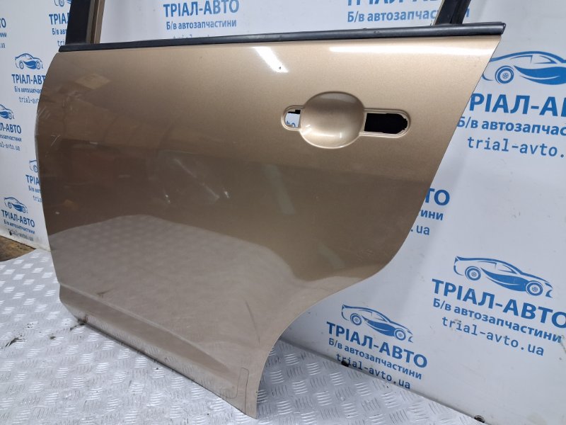 Дверь задняя левая Nissan Tiida C11 1.6 Бензин HR16 Дверь задняя левая Nissan Tiida C11 1.6 Бензин HR16