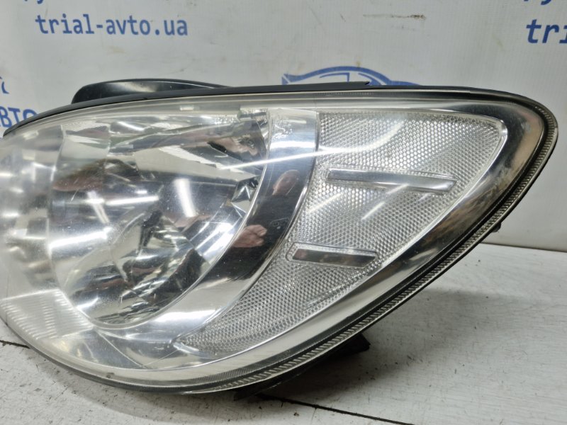 Фара левая Getz 2002-2011 1 1.4 Фара левая Getz 2002-2011 1 1.4
