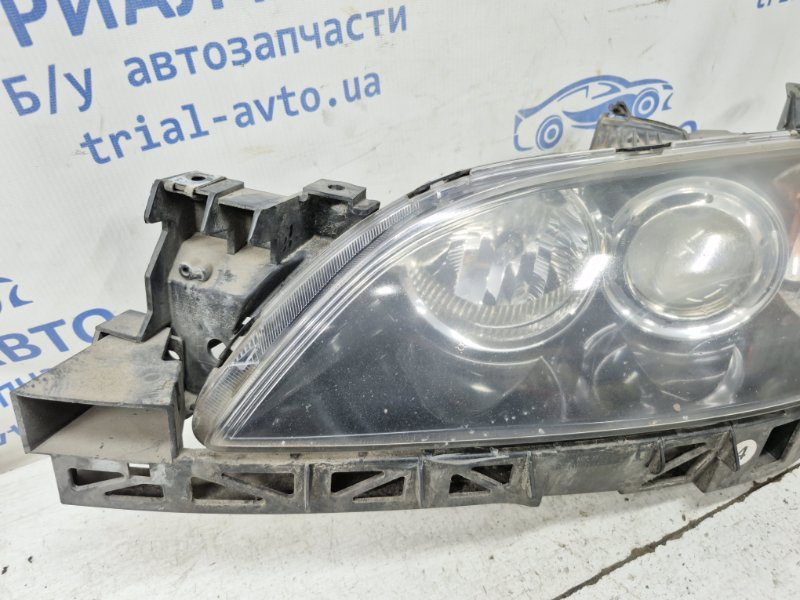 Фара левая Mazda 3 BK 1.6 бензин Z6 Фара левая Mazda 3 BK 1.6 бензин Z6