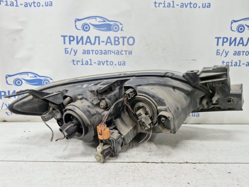 Фара левая 3 2003-2009 BK 1.6 бензин Z6 Фара левая 3 2003-2009 BK 1.6 бензин Z6