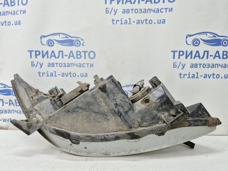 Фара левая галоген Camry 2001-2006 XV30 2.4 Бензин 2AZFE Фара левая галоген Camry 2001-2006 XV30 2.4 Бензин 2AZFE
