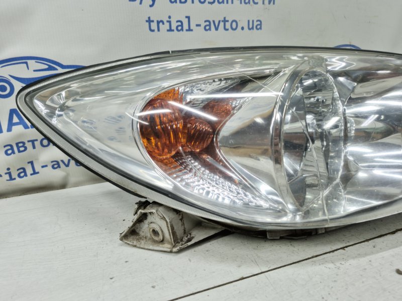 Фара правая галоген Camry 2001-2006 XV30 2.4 Бензин 2AZFE
