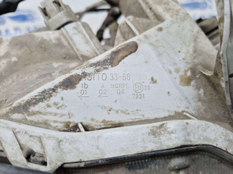 Фара правая галоген Camry 2001-2006 XV30 2.4 Бензин 2AZFE