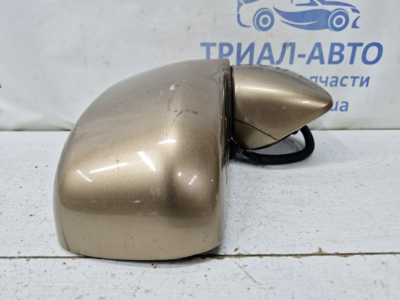 Зеркало правое Nissan Tiida C11 1.6 Бензин HR16 Зеркало правое Nissan Tiida C11 1.6 Бензин HR16