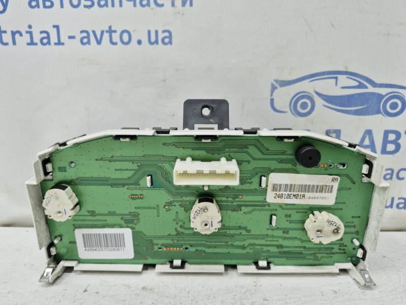 Приборная панель Tiida 2004-2014 C11 1.6 Бензин HR16 Приборная панель Tiida 2004-2014 C11 1.6 Бензин HR16