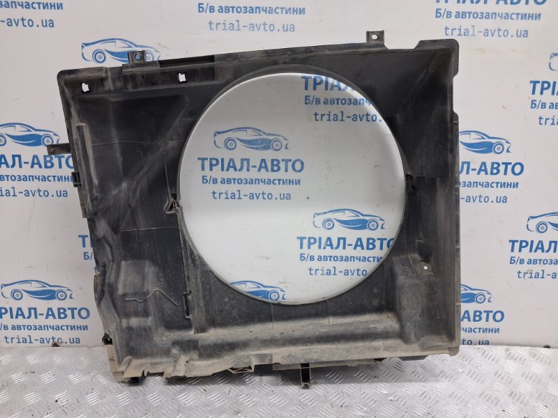 Запчасть диффузор Nissan Pathfinder 2004-2014 R51 2.5 Diesel YD25DDTI 21476EB300 Б/У Диффузор Nissan Pathfinder 2004-2014 R51 2.5 Diesel YD25DDTI 21476EB300 Б/У
