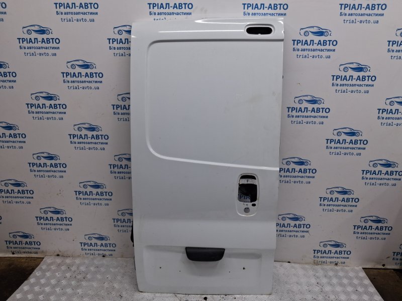 Запчасть дверь багажника левая Renault Trafic 2001-2014 FL M9R 7750311421 Б/У Дверь багажника левая Renault Trafic 2001-2014 FL M9R 7750311421 Б/У
