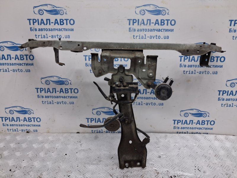 Запчасть панель передняя верхняя планка Nissan Tiida 2004-2014 C11 1.6 Бензин HR16 62511EL030 Б/У Панель передняя верхняя планка Nissan Tiida 2004-2014 C11 1.6 Бензин HR16 62511EL030 Б/У