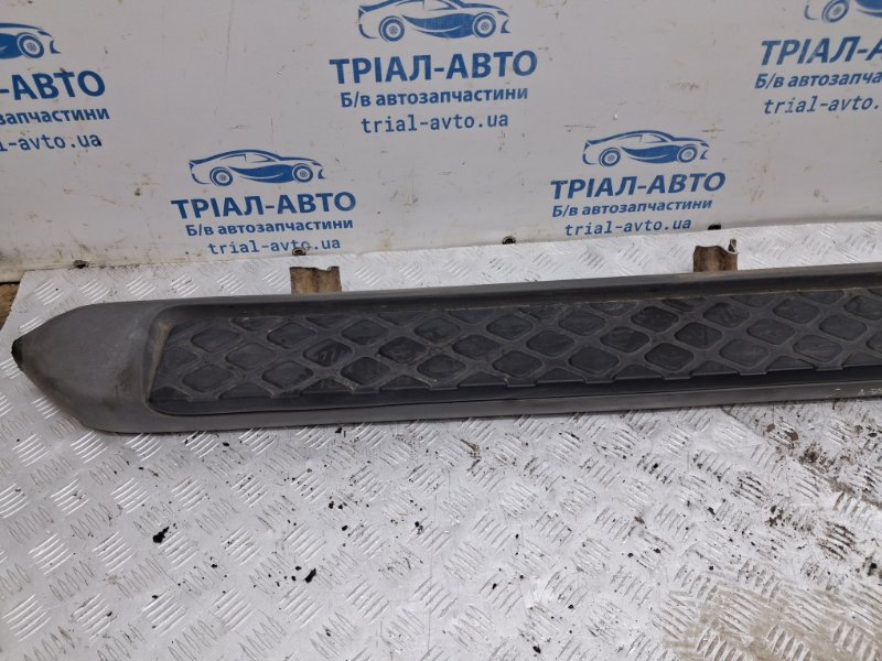 Подножка левая Nissan Pathfinder R51 2.5 Diesel YD25DDTI Подножка левая Nissan Pathfinder R51 2.5 Diesel YD25DDTI