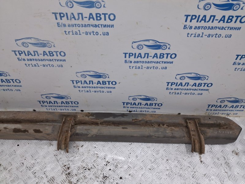 Подножка левая Pathfinder 2004-2014 R51 2.5 Diesel YD25DDTI Подножка левая Pathfinder 2004-2014 R51 2.5 Diesel YD25DDTI