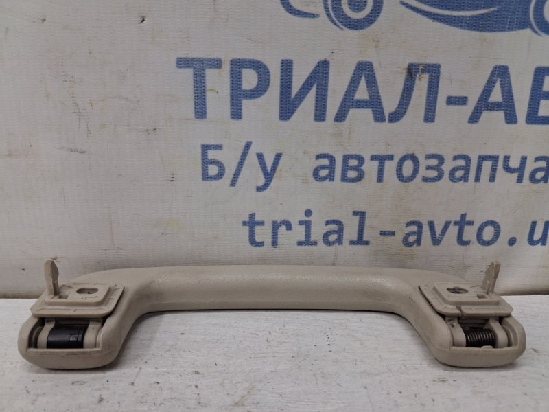 Ручка потолка Mitsubishi Outlander GF 2.0 бензин 4B11 Ручка потолка Mitsubishi Outlander GF 2.0 бензин 4B11