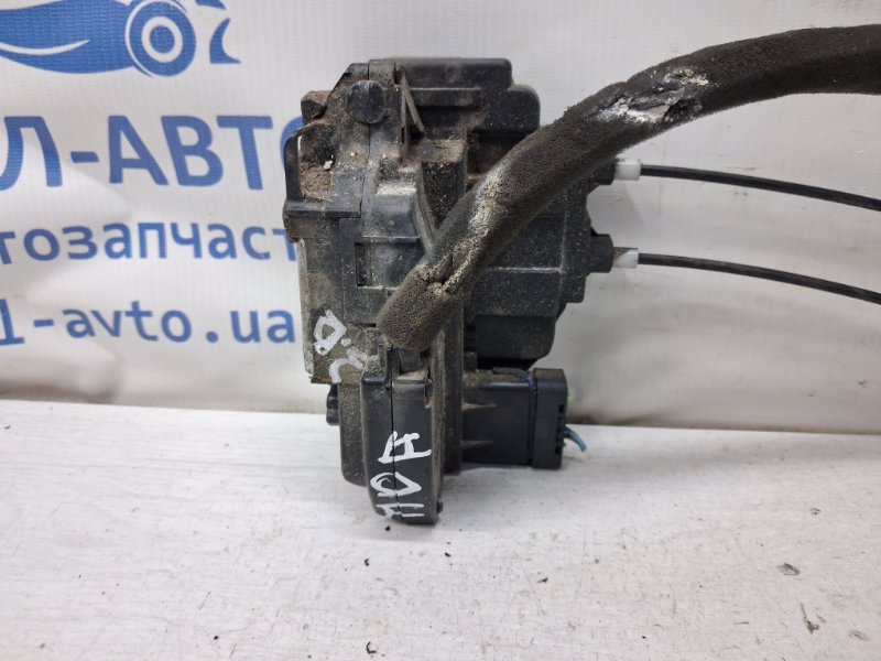 Замок двери задний правый Tiida 2004-2014 C11 1.6 Бензин HR16 Замок двери задний правый Tiida 2004-2014 C11 1.6 Бензин HR16
