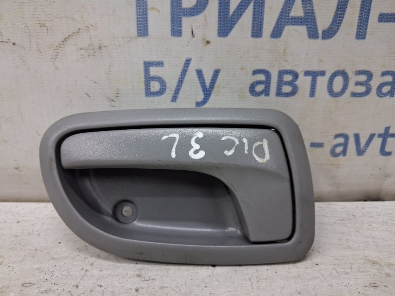 Запчасть ручка двери внутренняя левая Kia Picanto 2003-2011 FL 1.1 8261007000NL Б/У Ручка двери внутренняя левая Kia Picanto 2003-2011 FL 1.1 8261007000NL Б/У