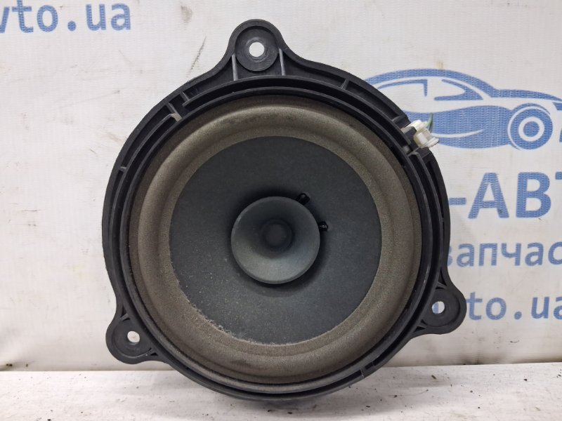 Запчасть динамик двери Nissan Tiida 2004-2014 C11 1.6 Бензин HR16 28156F4603 Б/У Динамик двери Nissan Tiida 2004-2014 C11 1.6 Бензин HR16 28156F4603 Б/У
