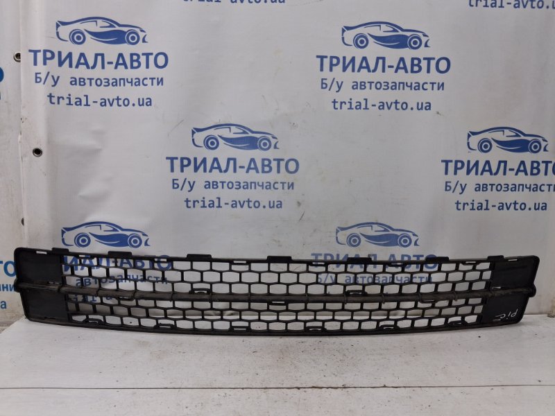 Решетка бампера центральная Kia Picanto 2003-2011 FL 1.1 8651207000 Б/У