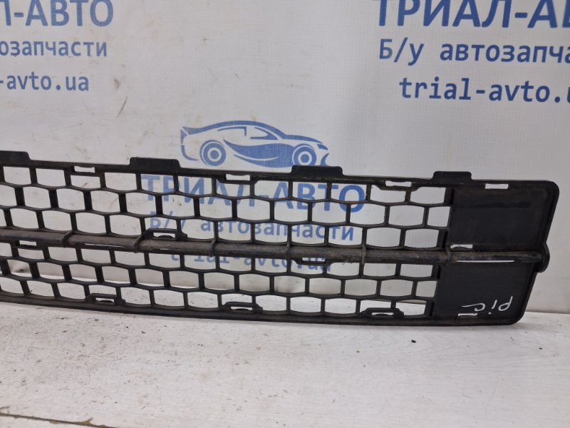 Решетка бампера центральная Picanto 2003-2011 FL 1.1