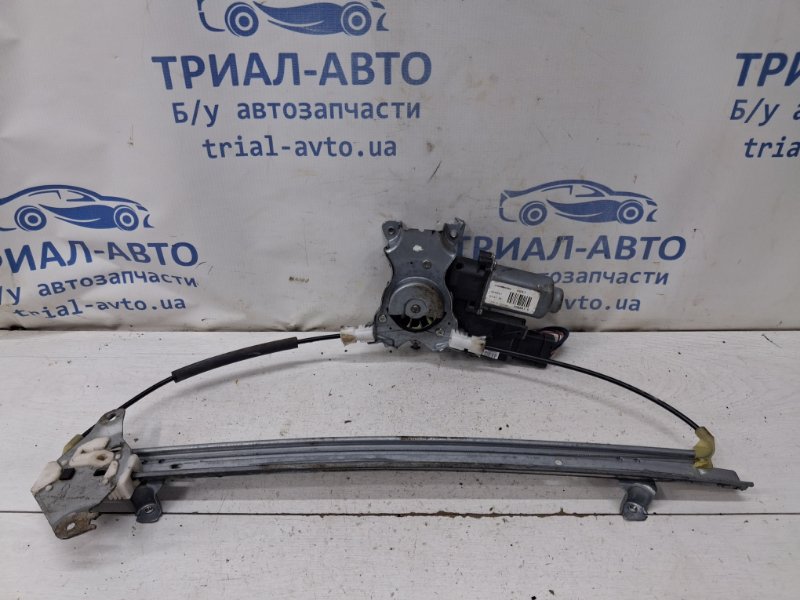 Стеклоподъемник передний левый Pathfinder 2004-2014 R51 2.5 Diesel YD25DDTI Стеклоподъемник передний левый Pathfinder 2004-2014 R51 2.5 Diesel YD25DDTI